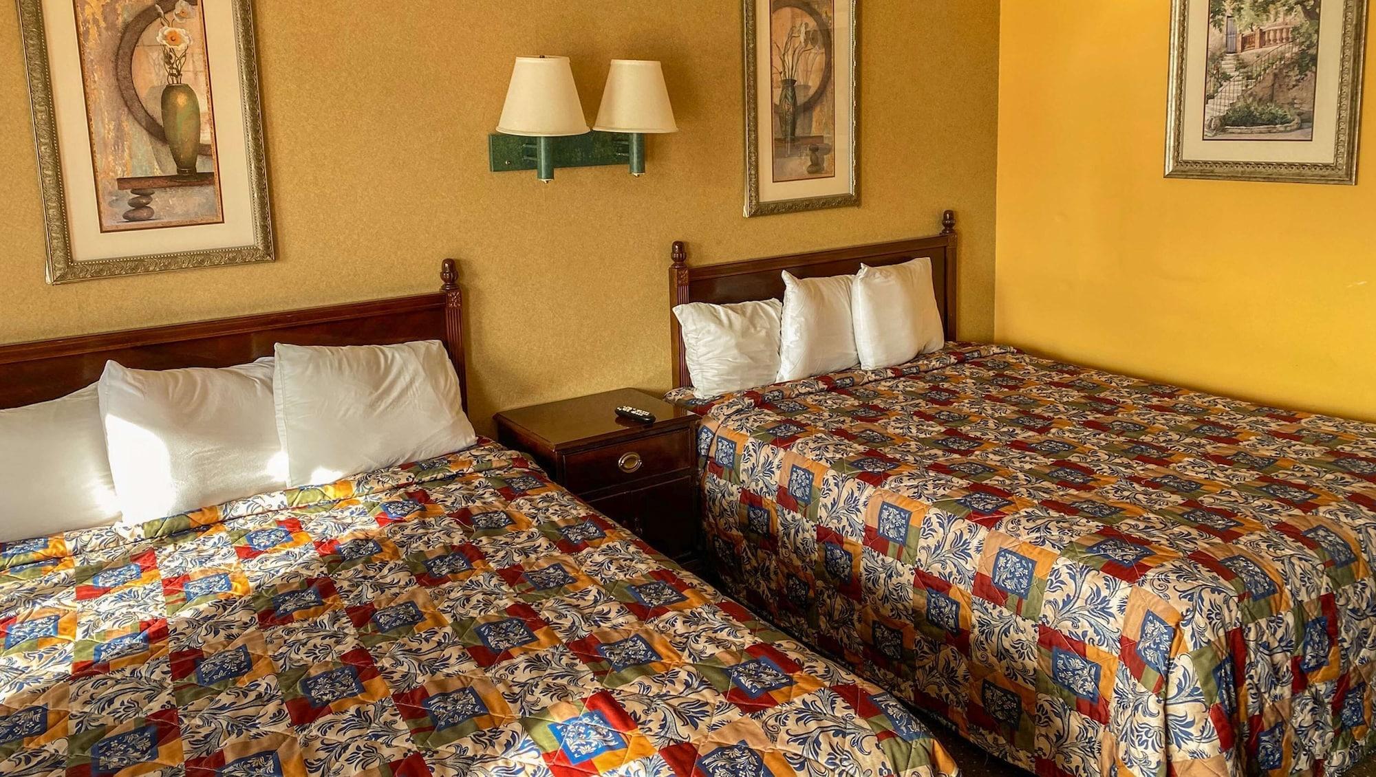 Northgate Inn Saginaw Bagian luar foto