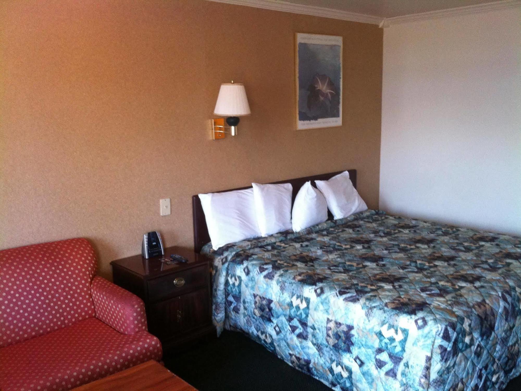 Northgate Inn Saginaw Ruang foto